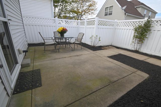 7234 Normanton Drive, New Albany, OH 43054