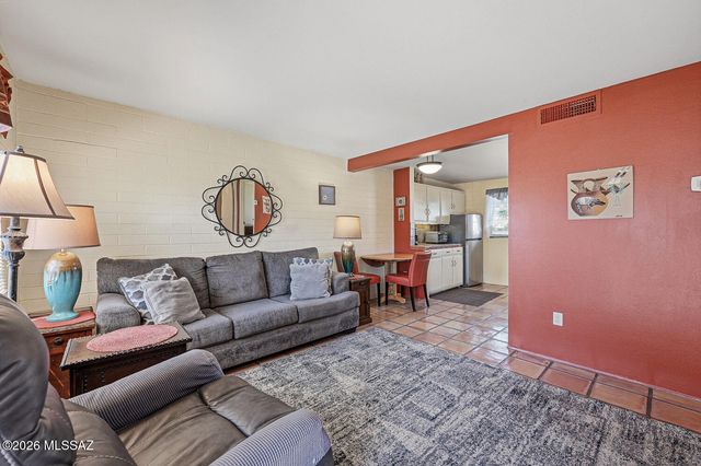 437 S Paseo Madera, Green Valley, AZ 85614