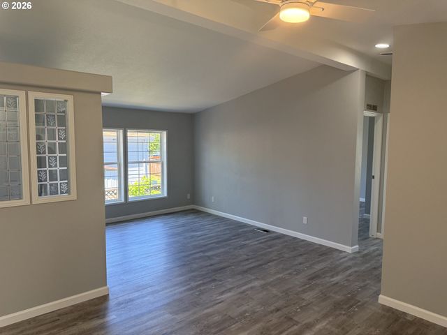 4682 Se 134TH Dr, Portland, OR 97236