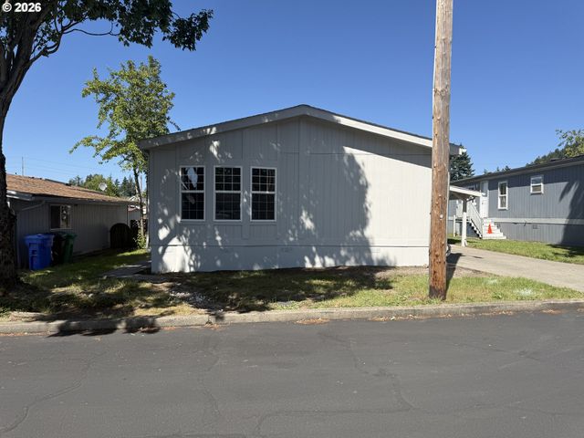 4682 Se 134TH Dr, Portland, OR 97236
