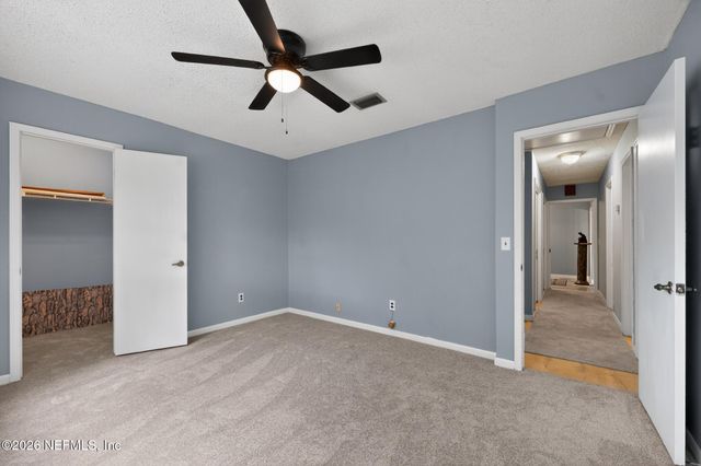 9665 SCOTT MILL ESTATES Way, Jacksonville, FL 32257