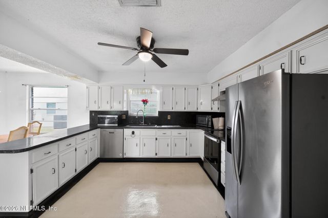 9665 SCOTT MILL ESTATES Way, Jacksonville, FL 32257