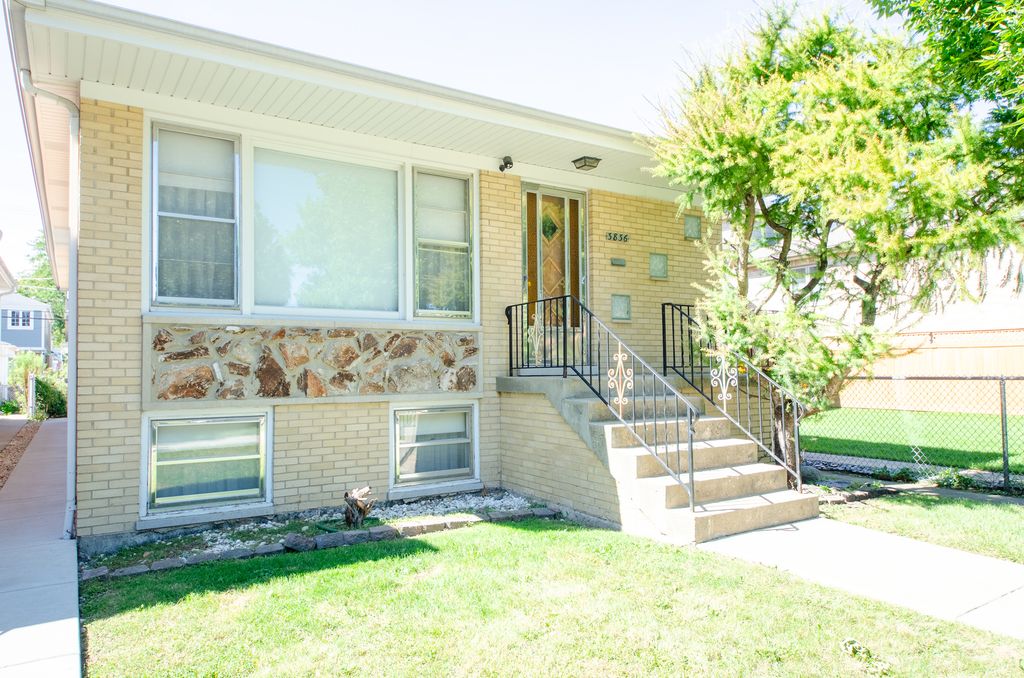 3836 N Oconto Avenue, Chicago, IL 60634 — exterior