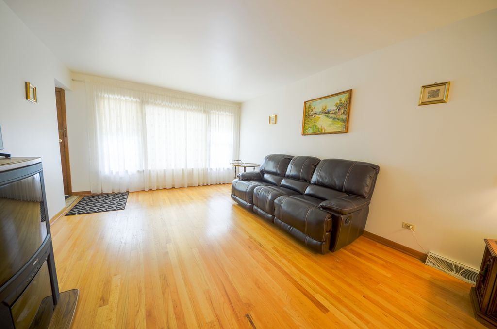 3836 N Oconto Avenue, Chicago, IL 60634 — photo 4
