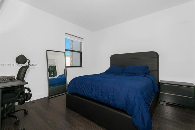 7902 NW 105th Ct 7902, Doral, FL 33178