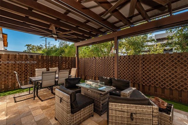 7902 NW 105th Ct 7902, Doral, FL 33178