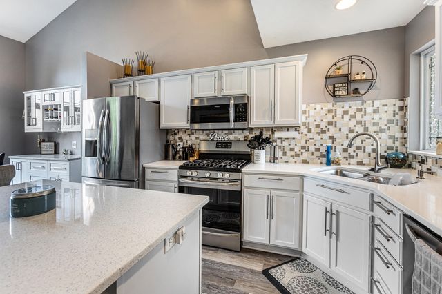 2953 Stoney Creek Court 96, Hudsonville, MI 49426