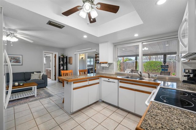 12277 91ST AVENUE, Seminole, FL 33772