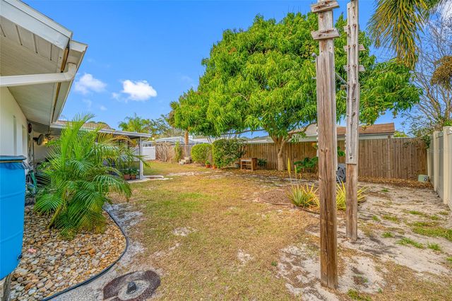 12277 91ST AVENUE, Seminole, FL 33772