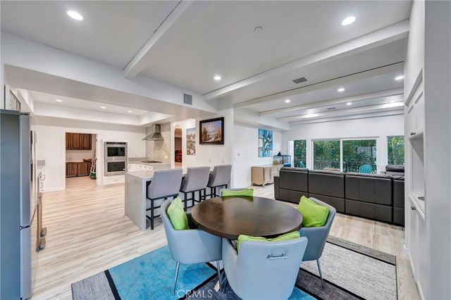4330 Alhama, Woodland Hills, CA 91364