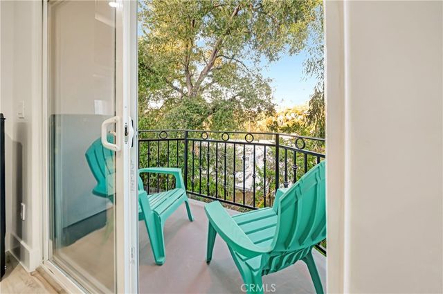 4330 Alhama, Woodland Hills, CA 91364