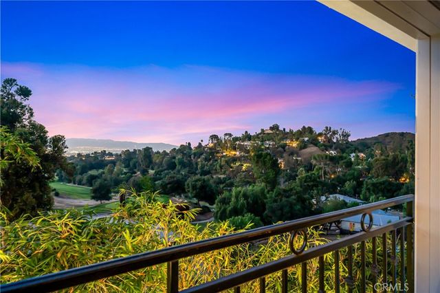 4330 Alhama, Woodland Hills, CA 91364