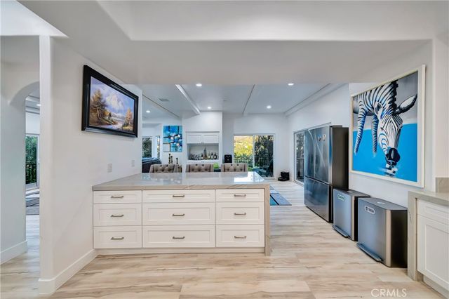 4330 Alhama, Woodland Hills, CA 91364