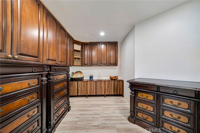 4330 Alhama, Woodland Hills, CA 91364