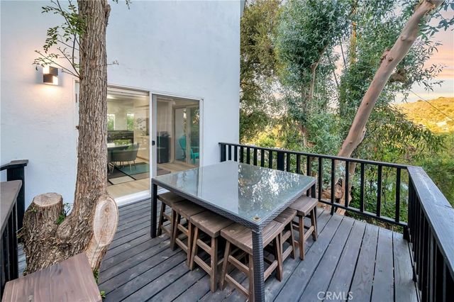 4330 Alhama, Woodland Hills, CA 91364