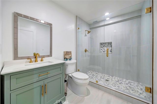 4330 Alhama, Woodland Hills, CA 91364