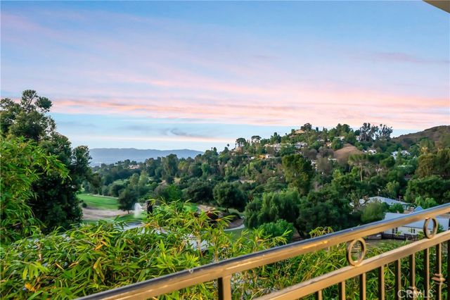 4330 Alhama, Woodland Hills, CA 91364