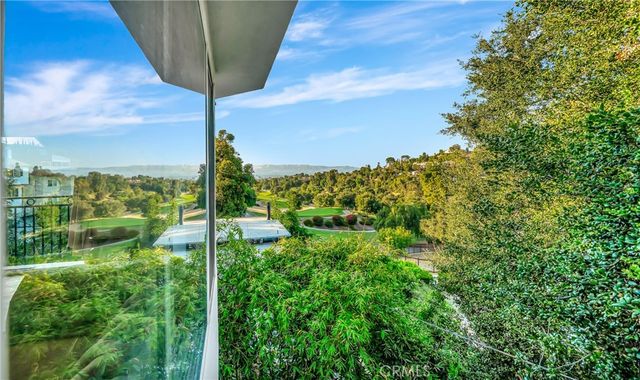 4330 Alhama, Woodland Hills, CA 91364
