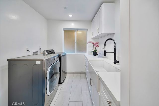 4330 Alhama, Woodland Hills, CA 91364