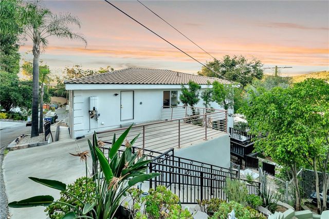 4330 Alhama, Woodland Hills, CA 91364