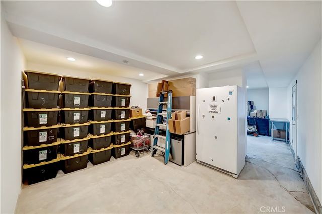 4330 Alhama, Woodland Hills, CA 91364