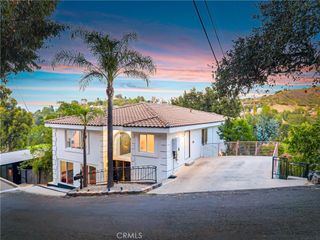 4330 Alhama, Woodland Hills, CA 91364