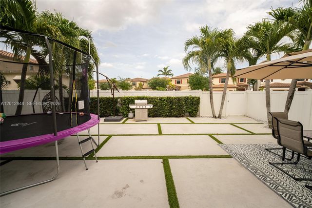 8821 W 34th Ct, Hialeah, FL 33018
