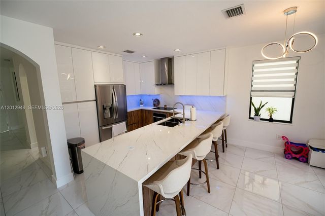 8821 W 34th Ct, Hialeah, FL 33018
