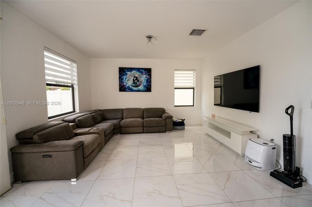 8821 W 34th Ct, Hialeah, FL 33018