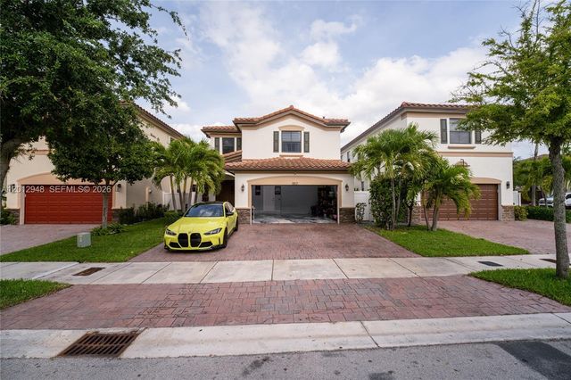 8821 W 34th Ct, Hialeah, FL 33018