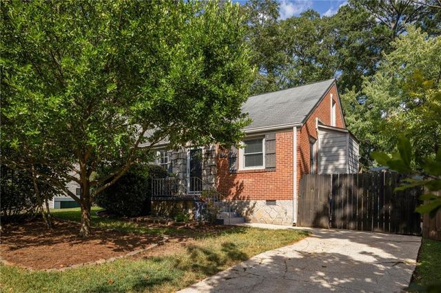 1896 Hooper Street, Decatur, GA 30032