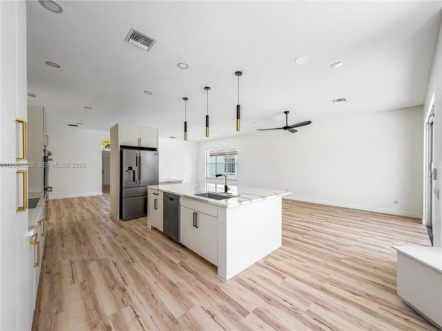 11900 Mataro Avenue, Boynton Beach, FL 33437