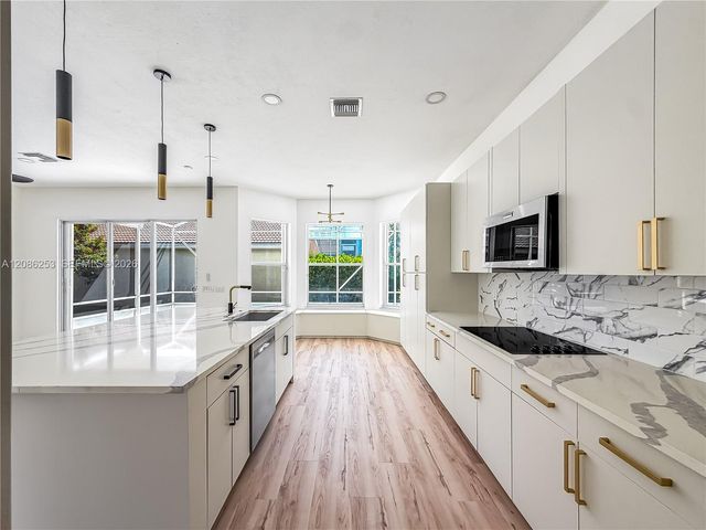 11900 Mataro Avenue, Boynton Beach, FL 33437