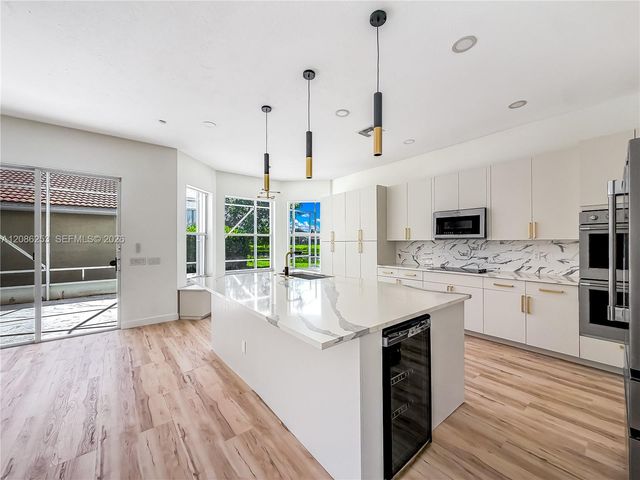 11900 Mataro Avenue, Boynton Beach, FL 33437