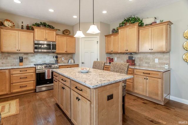 815 Shady Creek Drive, Lafayette, IN 47905