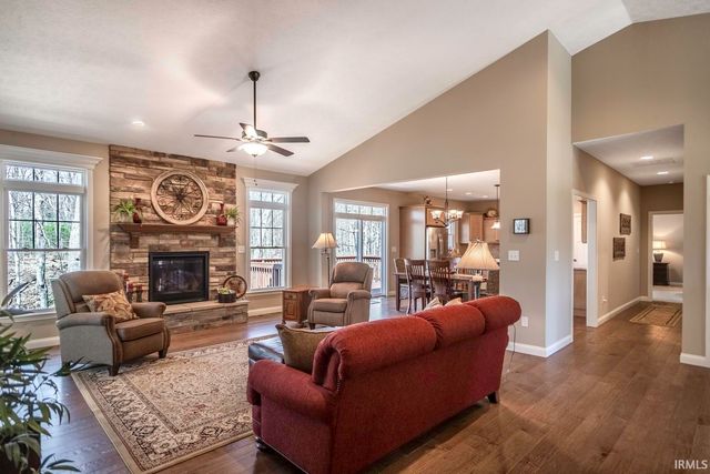 815 Shady Creek Drive, Lafayette, IN 47905