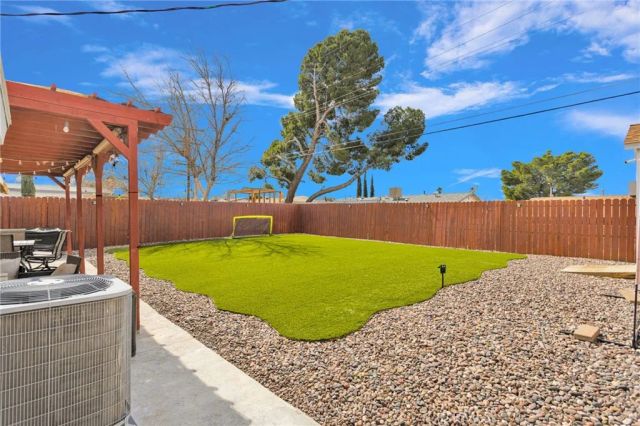 14396 Mojave Lane, Victorville, CA 92394