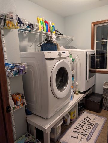 1106 Rolling Hills Court, Norwalk, IA 50211