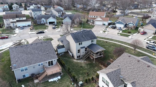 1106 Rolling Hills Court, Norwalk, IA 50211