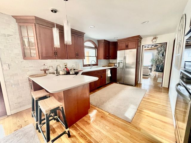 147 Mill St, Westwood, MA 02090