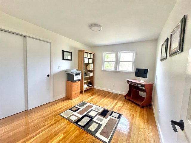 147 Mill St, Westwood, MA 02090
