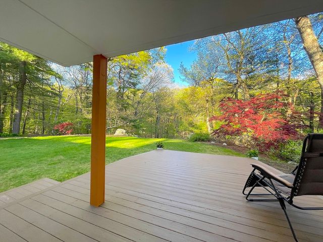147 Mill St, Westwood, MA 02090
