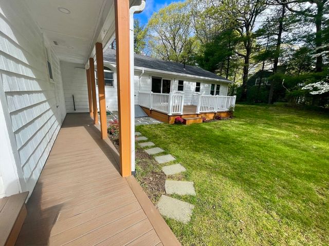 147 Mill St, Westwood, MA 02090