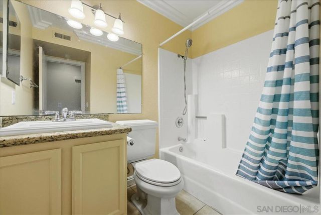 4829 Bella Pacific Row 116, San Diego, CA 92109