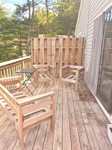 70 Cape Dr 14D, Mashpee, MA 02649