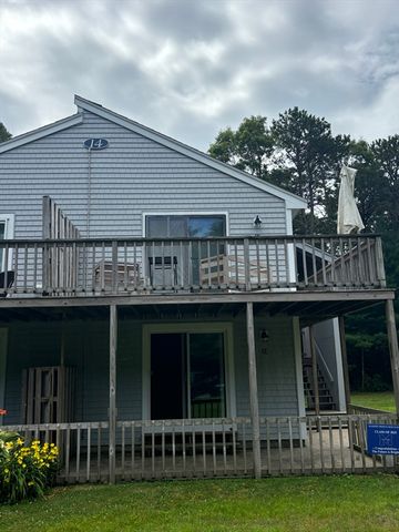70 Cape Dr 14D, Mashpee, MA 02649