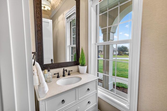 1500 Bristlecone Drive, Hartland, WI 53029
