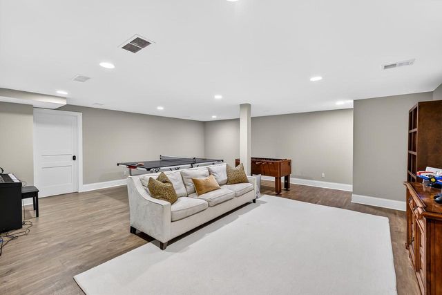 1500 Bristlecone Drive, Hartland, WI 53029