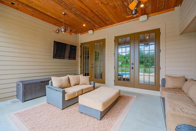 1500 Bristlecone Drive, Hartland, WI 53029
