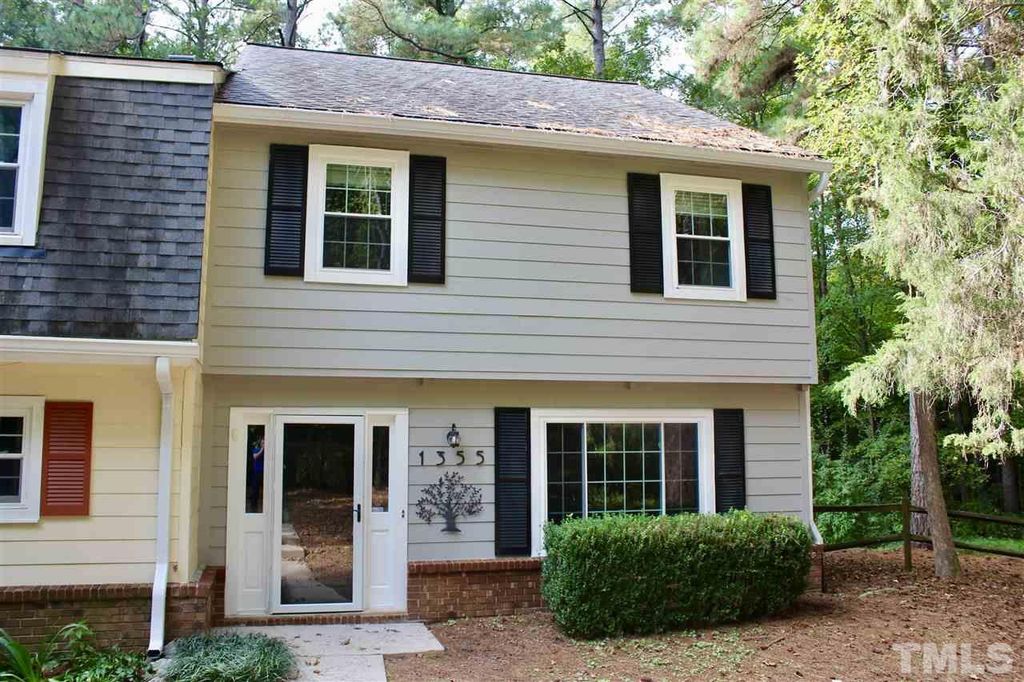 1355 Springlawn Court, Raleigh, NC 27609
